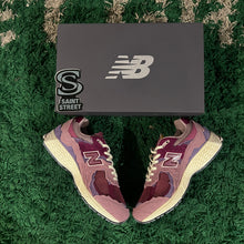 Load image into Gallery viewer, New Balance 2002R Protection Pack &#39;Pink&#39;
