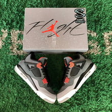 Load image into Gallery viewer, Air Jordan 4 &#39;Infared&#39;

