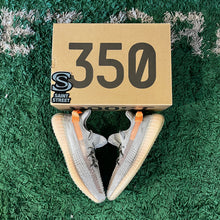 Load image into Gallery viewer, Adidas X Yeezy 350 &#39;True Form&#39;
