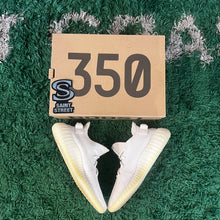 Load image into Gallery viewer, Adidas X Yeezy Boost 350 V2 &#39;Cream/White&#39;
