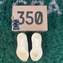 Load image into Gallery viewer, Adidas X Yeezy Boost 350 V2 &#39;Cream/White&#39;
