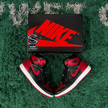 Load image into Gallery viewer, Air Jordan 1 &#39;Bred&#39; &#39;2016&#39;
