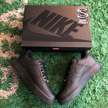 Load image into Gallery viewer, Nike X Supreme AF1 Low Black
