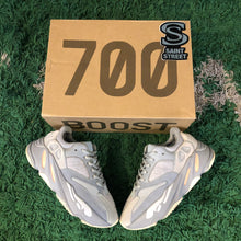 Load image into Gallery viewer, Adidas X Yeezy 700 &#39;Inertia&#39;
