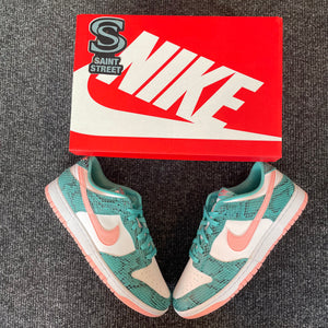 Nike Dunk Low 'Pink Snakeskin'