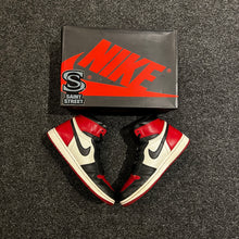 Load image into Gallery viewer, Air Jordan 1 High &#39;Bred Toe&#39;
