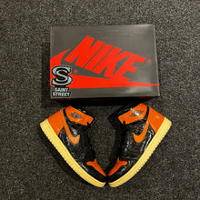 Load image into Gallery viewer, Air Jordan 1 High &#39;Shattered Backboard 3.0&#39; (Online Only)
