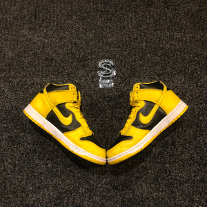 Nike Dunk High 'Varsity Maize'