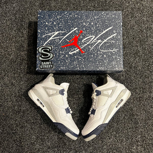 Air Jordan 4 'Midnight Navy'