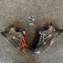 Load image into Gallery viewer, Off White &#39;Odyssey&#39; Sneaker Black
