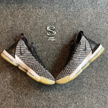 Load image into Gallery viewer, Nike Lebron 16 &#39;Oreo&#39; (Online Only)
