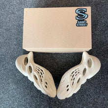 Load image into Gallery viewer, Yeezy Foam RNNR &#39;Sand&#39;

