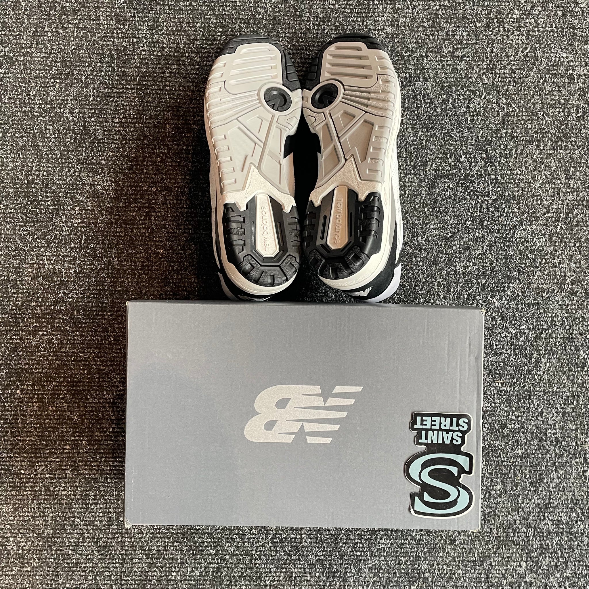 New balance scott road sales