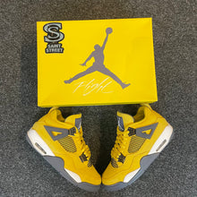 Load image into Gallery viewer, Air Jordan 4 &#39;Lightning&#39;
