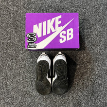 Load image into Gallery viewer, Nike X Supreme SB Dunk High &#39;By Any Means&#39;
