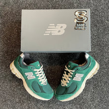 Load image into Gallery viewer, New Balance 2002R &#39;Nightwatch Green&#39;
