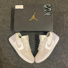 Load image into Gallery viewer, Jordan 1 Low Paris
