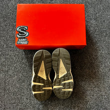 Load image into Gallery viewer, Nike Stussy Huarche &#39;Brown Tan&#39; (Online only)

