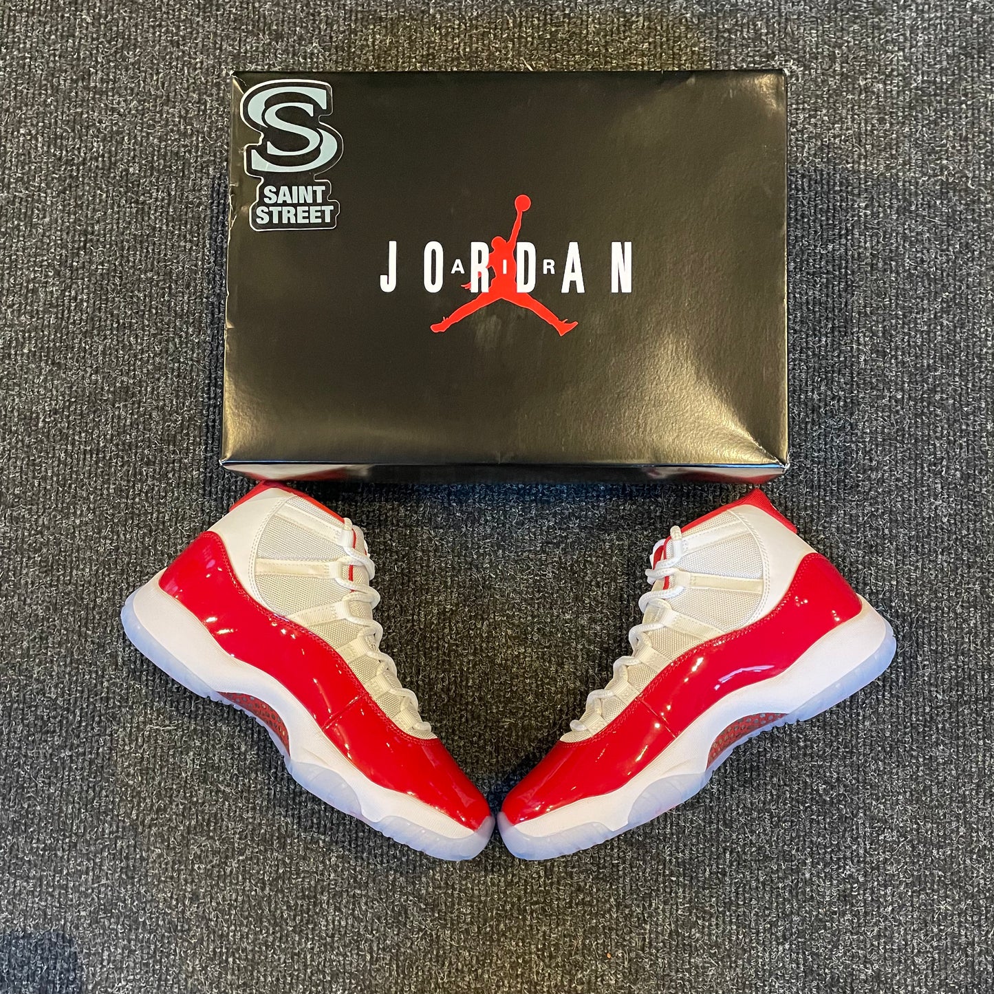 Jordan 11 'Cherry'