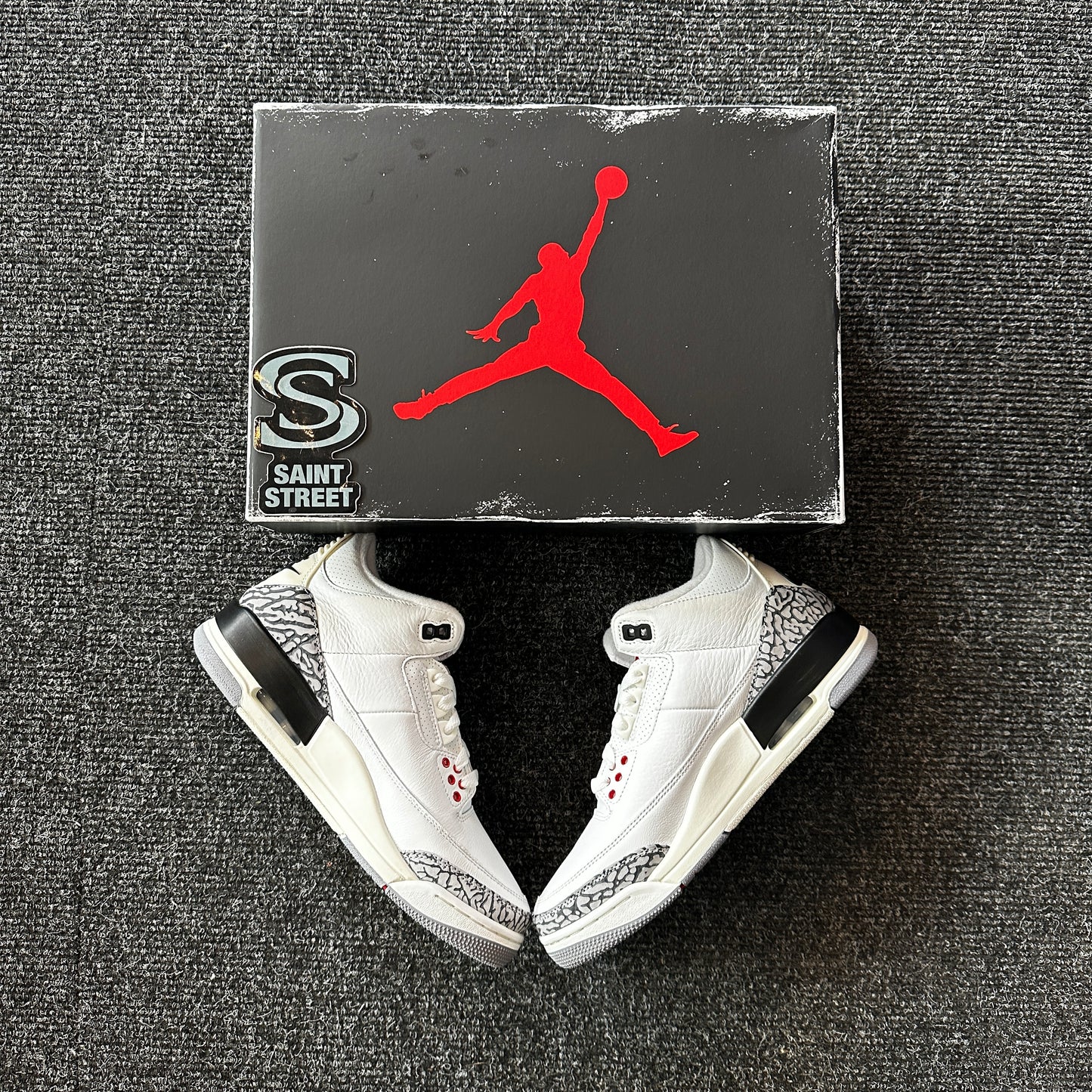 Air Jordan 3 'White Cement Reimagined'