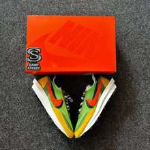 Load image into Gallery viewer, Nike X Sacai LD Waffle &#39;Green/Orange&#39;
