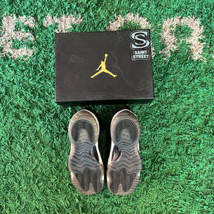 Jordan 11 Heiress (Online only)