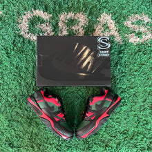 Load image into Gallery viewer, Nike X Supreme &#39;Air Trainer&#39;
