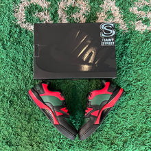 Load image into Gallery viewer, Nike X Supreme &#39;Air Trainer&#39;
