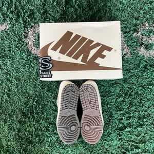 Air Jordan 1 Low X Travis Scott 'Reverse Mocha'