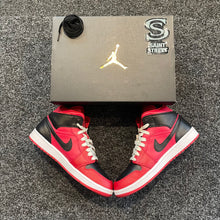 Load image into Gallery viewer, Air Jordan 1 Mid &#39;Reverse Bred&#39; (Online only)
