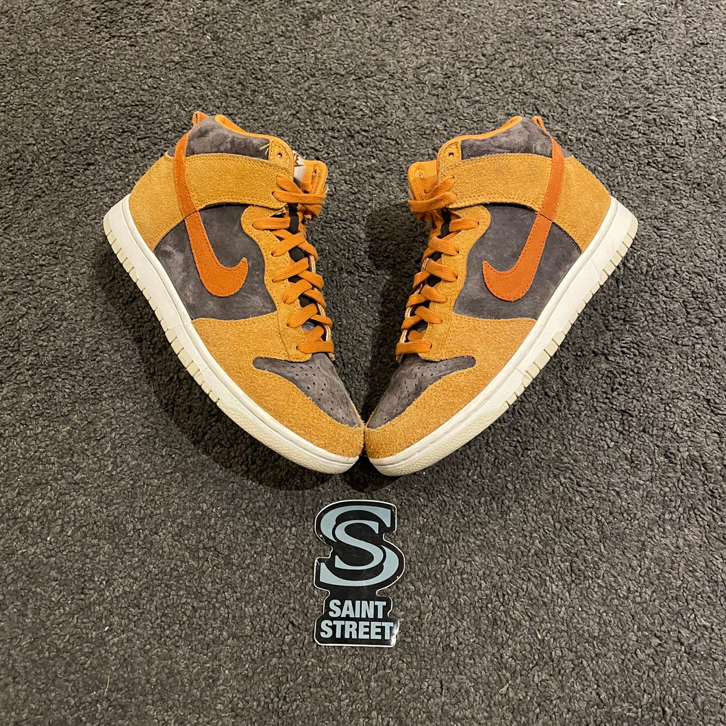 Nike Dunk High 'Curry'