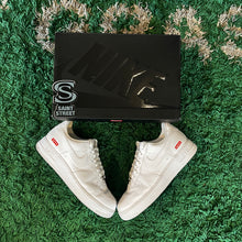 Load image into Gallery viewer, Nike X Supreme AF1 Low White

