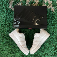 Load image into Gallery viewer, Nike X Supreme AF1 Low White
