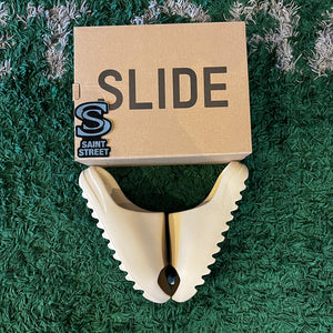 Yeezy Slide 'Bone'