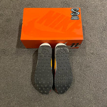 Load image into Gallery viewer, Nike X Sacai LD Waffle OG
