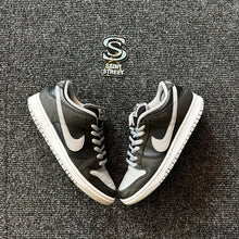 Load image into Gallery viewer, Nike SB Dunk Low &#39;Shadow&#39;
