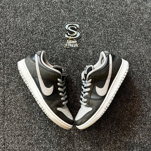 Nike SB Dunk Low 'Shadow'