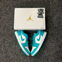 Load image into Gallery viewer, Air Jordan 1 Low &#39;Teal&#39; (W)
