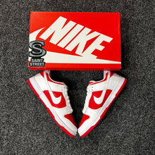 Load image into Gallery viewer, Nike Dunk Low &#39;Championship&#39;
