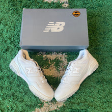 Load image into Gallery viewer, New Balance 550 &#39;White/Grey&#39;
