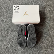 Load image into Gallery viewer, Jordan 1 Mid &#39;Signal Red&#39;

