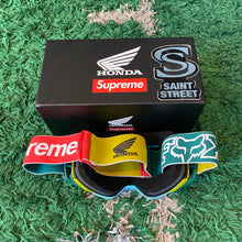 Load image into Gallery viewer, Supreme X Honda X Fox Racing Vue Goggles &#39;Moss&#39;
