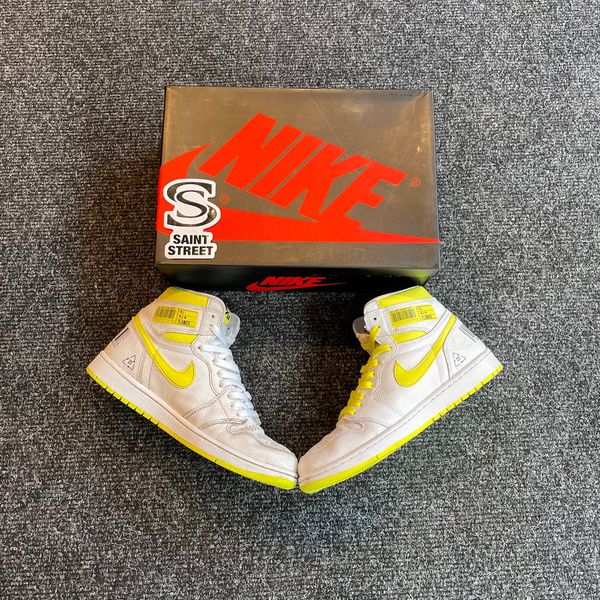 Air jordan 1 2025 high first class flight